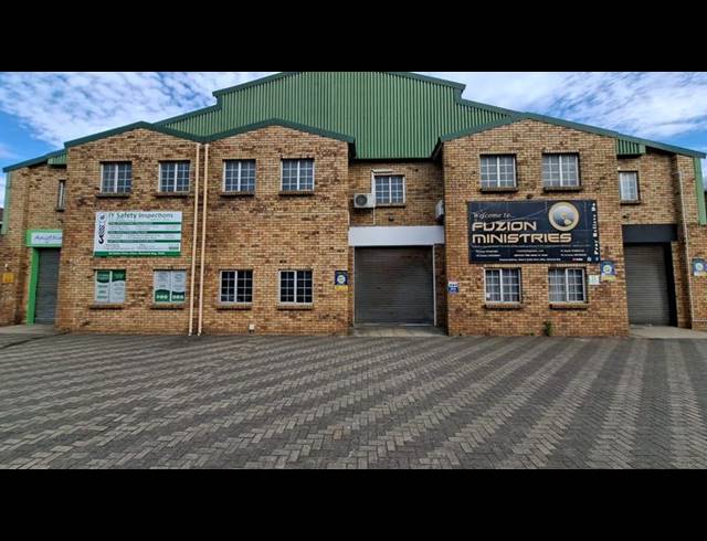 BUSINESS PROPERTY TO RENT IN RICHARDS BAY EXT 7